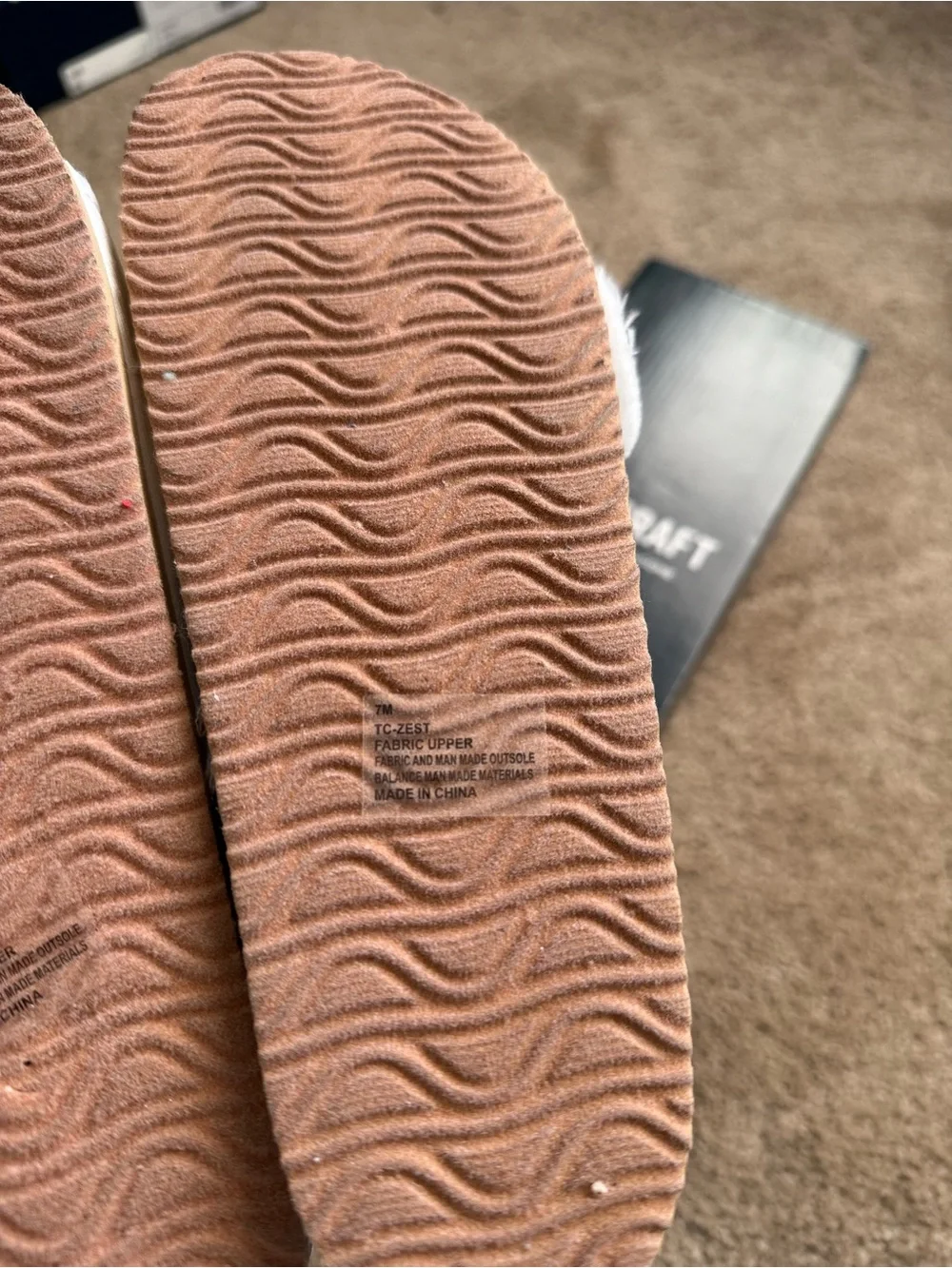 NWT True Craft Zest Sandal (7) - Picture 5 of 6
